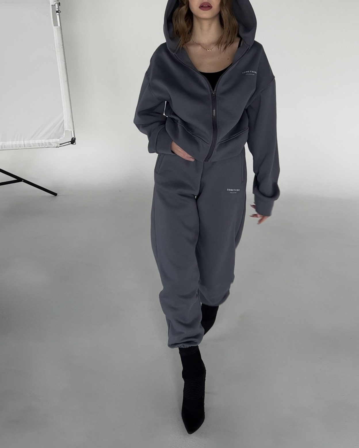 Tepláky DARK GREY