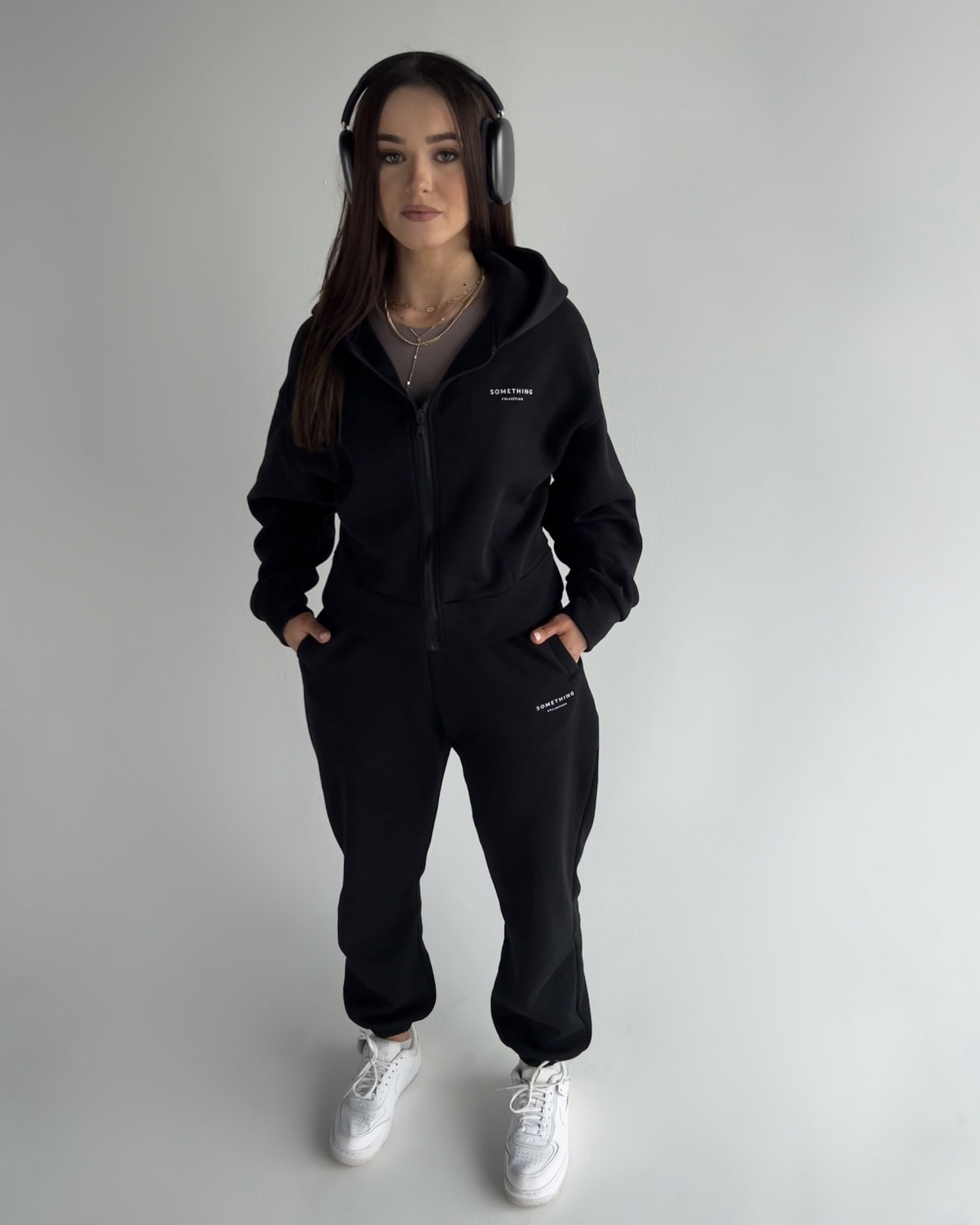 Tepláky BLACK